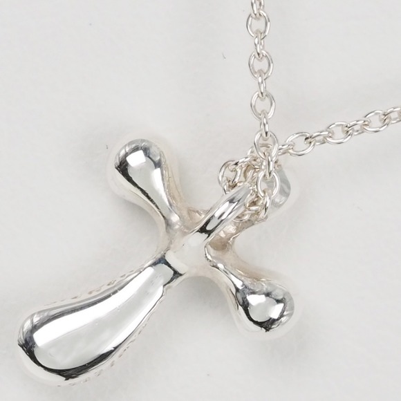 TIFFANY Small Cross Silver 925 Women's Necklace - Picture 3 of 9